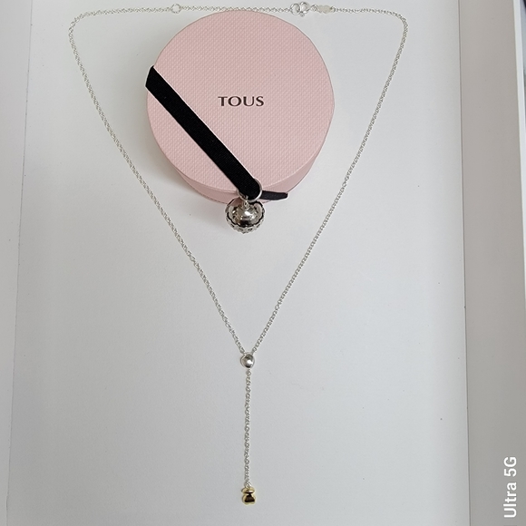 TWO-TONE TOUS JOY BITS NECKLACE WITH BEAR - Picture 4 of 5